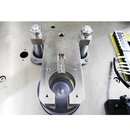 無刷電機(jī)測(cè)試系統(tǒng)