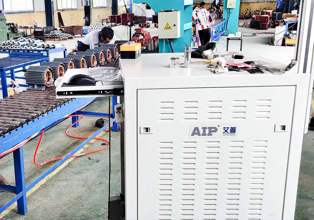 三相電機(jī)測(cè)試設(shè)備應(yīng)用現(xiàn)場(chǎng)