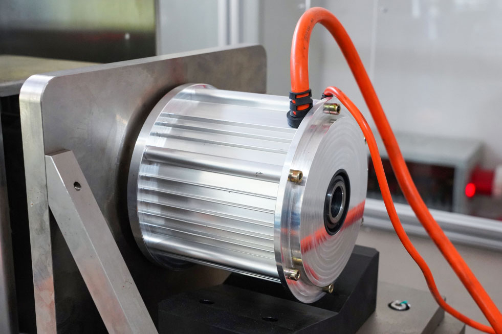 低速電動車電機(jī)測功機(jī)測試方案—AIP艾普